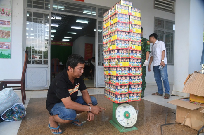 Mật phục chặn bắt chiếc ô tô 4 chỗ nhiều nghi vấn ở Tây Ninh- Ảnh 1. Mật phục chặn bắt chiếc ô tô 4 chỗ nhiều nghi vấn ở Tây Ninh- Ảnh 1.
