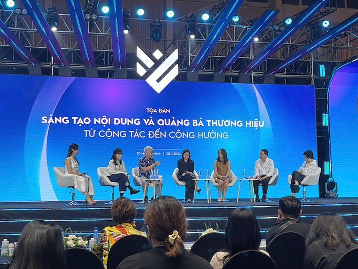 Đang xây dựng quy định quảng cáo trên không gian mạng- Ảnh 1. Đang xây dựng quy định quảng cáo trên không gian mạng- Ảnh 1.
