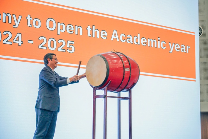 Trường Đại học Việt Đức trao hơn 8 tỉ đồng học bổng cho sinh viên xuất sắc- Ảnh 2. Trường Đại học Việt Đức trao hơn 8 tỉ đồng học bổng cho sinh viên xuất sắc- Ảnh 2.