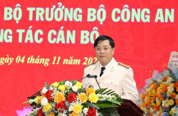 Khánh Hòa, Ninh Bình, Sơn La có tân giám đốc công an tỉnh- Ảnh 3. Khánh Hòa, Ninh Bình, Sơn La có tân giám đốc công an tỉnh- Ảnh 3.