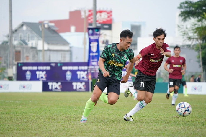 Thêm sân chơi phong trào chất lượng cho giới "phủi" TP HCM- Ảnh 3. Thêm sân chơi phong trào chất lượng cho giới "phủi" TP HCM- Ảnh 3.