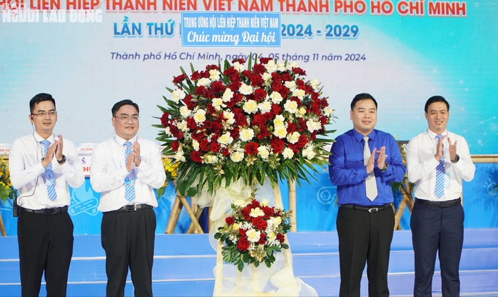 Lãnh đạo TP HCM luôn tin tưởng vào các tầng lớp thanh niên thành phố - Ảnh 4. Lãnh đạo TP HCM luôn tin tưởng vào các tầng lớp thanh niên thành phố - Ảnh 4.