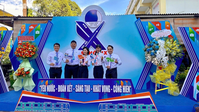 Lãnh đạo TP HCM luôn tin tưởng vào các tầng lớp thanh niên thành phố - Ảnh 5. Lãnh đạo TP HCM luôn tin tưởng vào các tầng lớp thanh niên thành phố - Ảnh 5.