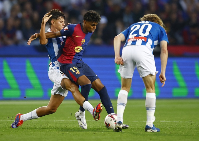 Barcelona thắng đẹp Espanyol, lập kỷ lục ghi bàn châu Âu- Ảnh 3. Barcelona thắng đẹp Espanyol, lập kỷ lục ghi bàn châu Âu- Ảnh 3.