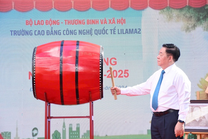 Trưởng Ban Tuyên giáo Trung ương: Trường Lilama 2 tập trung đào tạo nhân lực cho sân bay Long Thành- Ảnh 4. Trưởng Ban Tuyên giáo Trung ương: Trường Lilama 2 tập trung đào tạo nhân lực cho sân bay Long Thành- Ảnh 4.