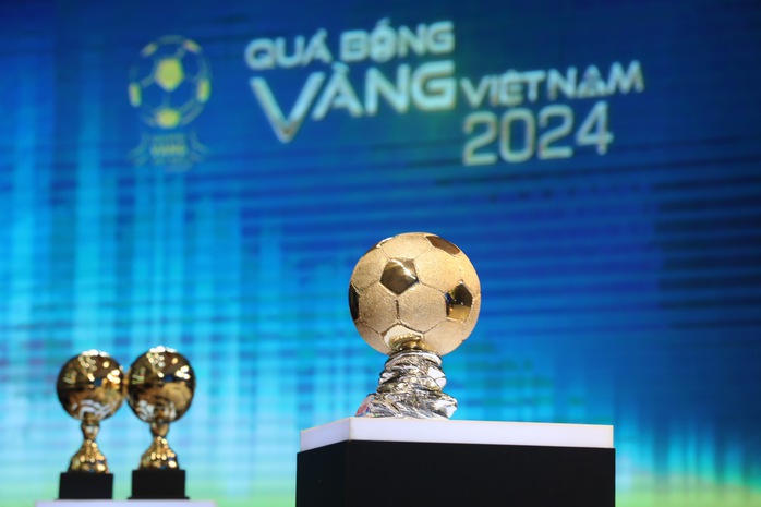 Công Vinh chia sẻ về con đường giành Quả bóng vàng cho đàn em- Ảnh 3. Công Vinh chia sẻ về con đường giành Quả bóng vàng cho đàn em- Ảnh 3.