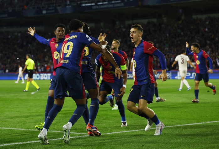 Barcelona mở "đại tiệc", Arsenal thua trận đầu ở Champions League- Ảnh 8. Barcelona mở "đại tiệc", Arsenal thua trận đầu ở Champions League- Ảnh 8.