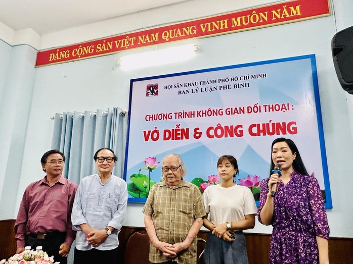 300 nghệ sĩ tham gia Liên hoan sân khấu TP HCM lần 1 - 2024- Ảnh 1. 300 nghệ sĩ tham gia Liên hoan sân khấu TP HCM lần 1 - 2024- Ảnh 1.