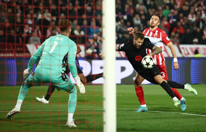 Barcelona mở "đại tiệc", Arsenal thua trận đầu ở Champions League- Ảnh 2. Barcelona mở "đại tiệc", Arsenal thua trận đầu ở Champions League- Ảnh 2.