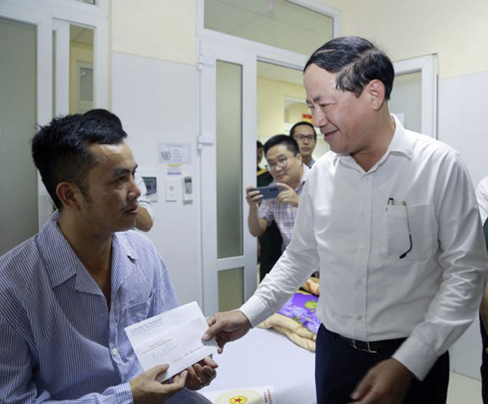 Phi công máy bay quân sự rơi ở Bình Định kể lý do phải nhảy dù- Ảnh 1. Phi công máy bay quân sự rơi ở Bình Định kể lý do phải nhảy dù- Ảnh 1.