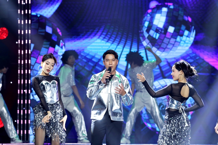 Quán quân Đình Thụy: Từng bị bầu show "gạ gẫm"!- Ảnh 6. Quán quân Đình Thụy: Từng bị bầu show "gạ gẫm"!- Ảnh 6.