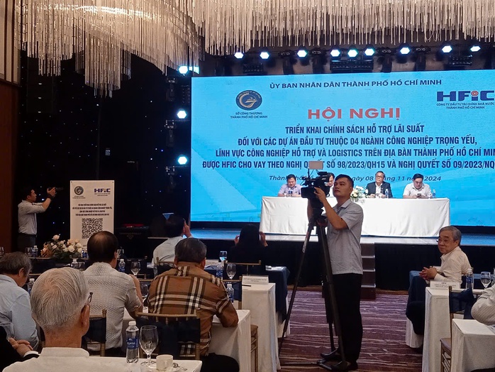 Được vay dài hạn với lãi suất 0% nhưng doanh nghiệp vẫn kêu khó, vì sao?- Ảnh 1. Được vay dài hạn với lãi suất 0% nhưng doanh nghiệp vẫn kêu khó, vì sao?- Ảnh 1.