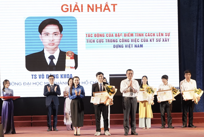 Khuyến khích nghiên cứu khoa học về các lĩnh vực mới như công nghệ số- Ảnh 1. Khuyến khích nghiên cứu khoa học về các lĩnh vực mới như công nghệ số- Ảnh 1.