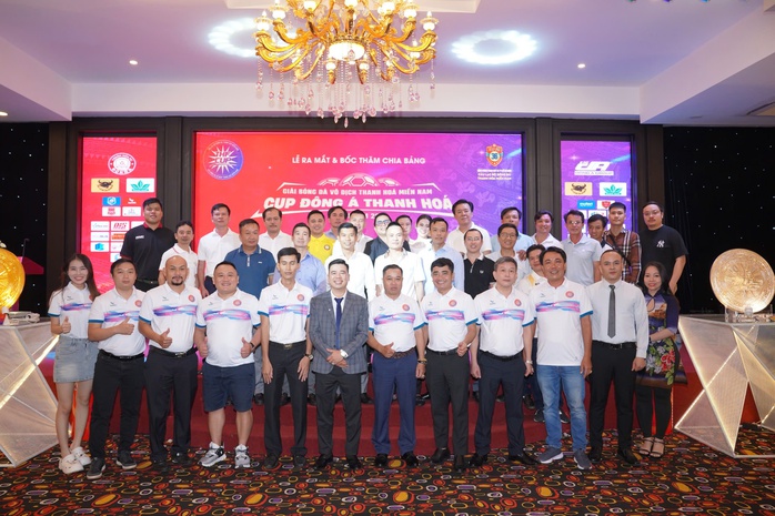 Các cựu tuyển thủ Việt Nam hội tụ ở giải bóng đá Thanh Hóa miền Nam tại TP HCM- Ảnh 1. Các cựu tuyển thủ Việt Nam hội tụ ở giải bóng đá Thanh Hóa miền Nam tại TP HCM- Ảnh 1.