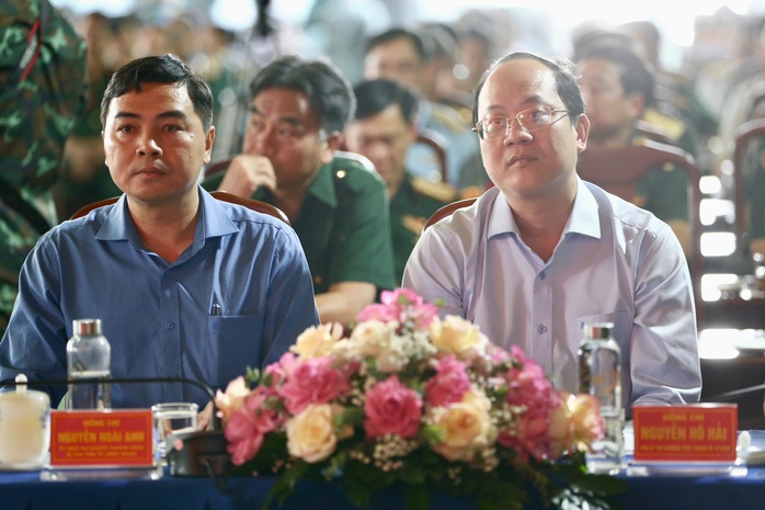 Bộ Quốc phòng khai mạc diễn tập tác chiến phòng thủ Quân khu 7- Ảnh 3. Bộ Quốc phòng khai mạc diễn tập tác chiến phòng thủ Quân khu 7- Ảnh 3.