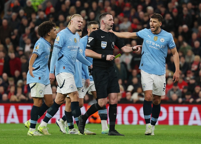 Haaland lên chức ở Man City, sẵn sàng vai trò thủ lĩnh mới- Ảnh 3. Haaland lên chức ở Man City, sẵn sàng vai trò thủ lĩnh mới- Ảnh 3.