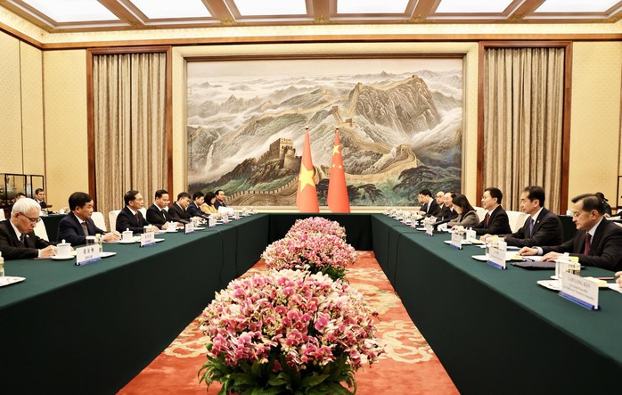 Phó Thủ tướng Bùi Thanh Sơn hội kiến Phó Chủ tịch nước Trung Quốc- Ảnh 2. Phó Thủ tướng Bùi Thanh Sơn hội kiến Phó Chủ tịch nước Trung Quốc- Ảnh 2.