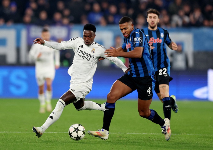 Real Madrid thắng nghẹt thở, Bayern Munich ngược dòng hạ Shakhtar Donetsk- Ảnh 5. Real Madrid thắng nghẹt thở, Bayern Munich ngược dòng hạ Shakhtar Donetsk- Ảnh 5.