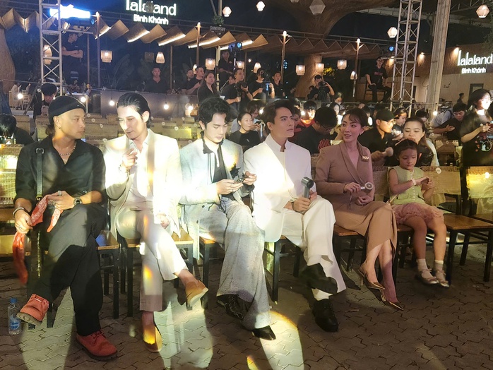 Thu Trang: "Tôi chọn vì Thiên Ân biết diễn"- Ảnh 1. Thu Trang: "Tôi chọn vì Thiên Ân biết diễn"- Ảnh 1.