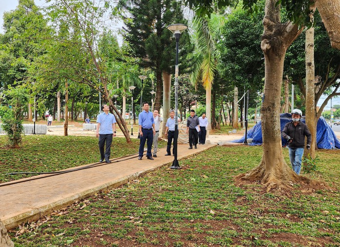 Để Buôn Ma Thuột xứng tầm: Xây dựng đô thị xanh - sinh thái - bản sắc- Ảnh 3. Để Buôn Ma Thuột xứng tầm: Xây dựng đô thị xanh - sinh thái - bản sắc- Ảnh 3.