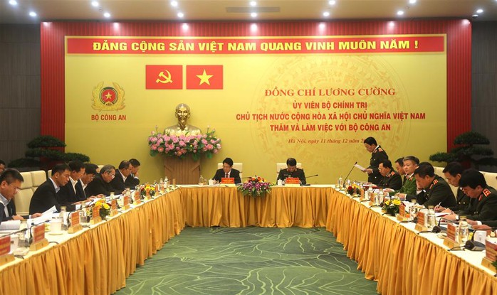 Chủ tịch nước: Tiếp tục xây dựng tổ chức bộ máy công an "tinh, gọn, mạnh, hiệu lực, hiệu quả"- Ảnh 1. Chủ tịch nước: Tiếp tục xây dựng tổ chức bộ máy công an "tinh, gọn, mạnh, hiệu lực, hiệu quả"- Ảnh 1.