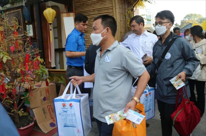 Thưởng cuối năm và “tưởng thưởng” đóng vai trò then chốt trong việc hình thành và củng cố văn hóa doanh nghiệp tích cực Thưởng cuối năm và “tưởng thưởng” đóng vai trò then chốt trong việc hình thành và củng cố văn hóa doanh nghiệp tích cực