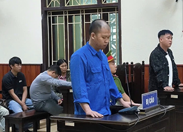 Mâu thuẫn trong lúc tham gia giao thông, người chết, kẻ 15 năm tù- Ảnh 1. Mâu thuẫn trong lúc tham gia giao thông, người chết, kẻ 15 năm tù- Ảnh 1.