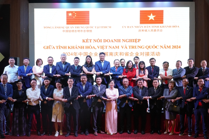 "Cơn sốt Nha Trang" sẽ đưa 10 triệu khách Trung Quốc đến Việt Nam- Ảnh 1. "Cơn sốt Nha Trang" sẽ đưa 10 triệu khách Trung Quốc đến Việt Nam- Ảnh 1.