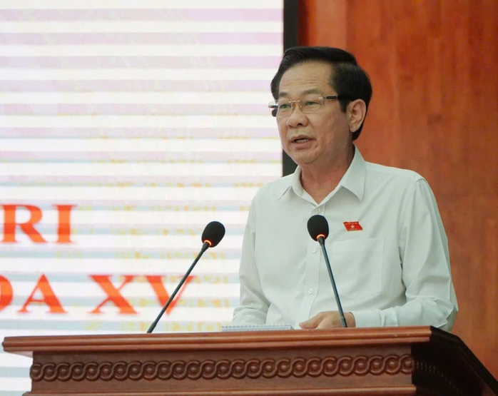 Phó Thủ tướng Lê Thành Long tiếp xúc cử tri tại Phú Quốc- Ảnh 3. Phó Thủ tướng Lê Thành Long tiếp xúc cử tri tại Phú Quốc- Ảnh 3.