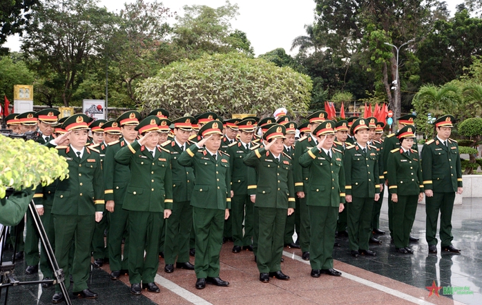 Hình ảnh Tổng Bí thư Tô Lâm dự Lễ kỷ niệm 80 năm Ngày truyền thống Tổng cục Chính trị- Ảnh 6. Hình ảnh Tổng Bí thư Tô Lâm dự Lễ kỷ niệm 80 năm Ngày truyền thống Tổng cục Chính trị- Ảnh 6.