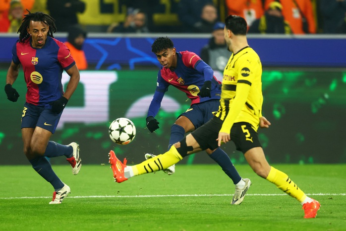 Rượt đuổi tỉ số hấp dẫn, Barcelona thắng nghẹt thở chủ nhà Dortmund- Ảnh 2. Rượt đuổi tỉ số hấp dẫn, Barcelona thắng nghẹt thở chủ nhà Dortmund- Ảnh 2.