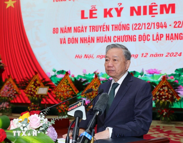 Toàn văn phát biểu của Tổng Bí thư tại Lễ kỷ niệm 80 năm Ngày truyền thống Tổng cục Chính trị- Ảnh 1. Toàn văn phát biểu của Tổng Bí thư tại Lễ kỷ niệm 80 năm Ngày truyền thống Tổng cục Chính trị- Ảnh 1.