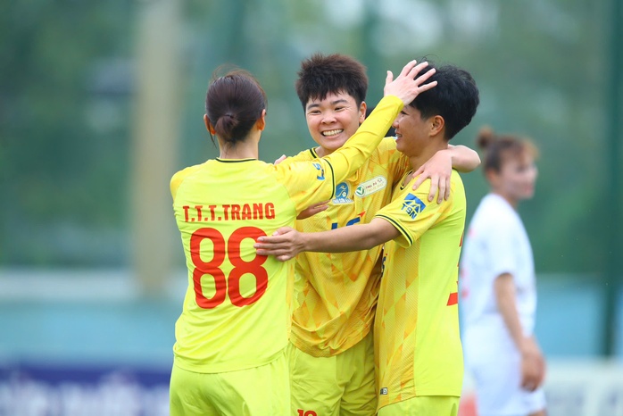 Huỳnh Như và nữ TP HCM giành hạng 3 Cúp quốc gia 2024- Ảnh 2.