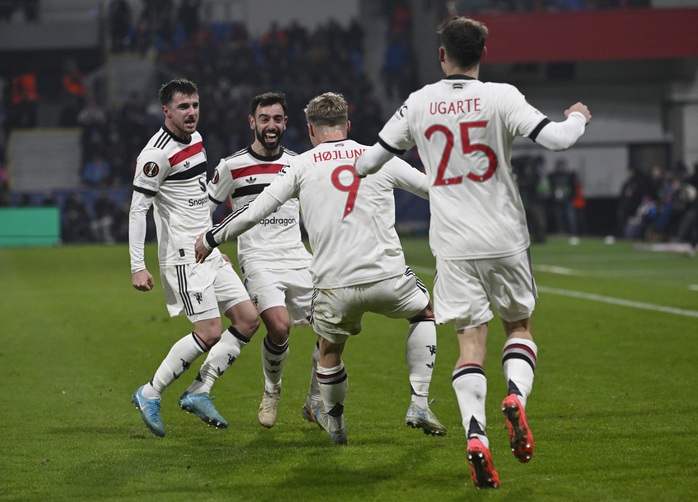 Hojlund lập đại công, Man United lên Top 8 Europa League- Ảnh 7. Hojlund lập đại công, Man United lên Top 8 Europa League- Ảnh 7.