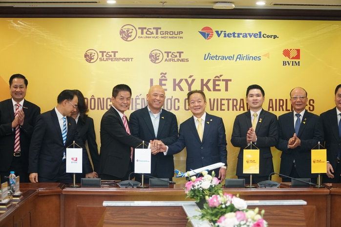 Cổ phiếu Vietravel tăng vọt khi T&T của bầu Hiển rót vốn vào Vietravel Airlines- Ảnh 2. Cổ phiếu Vietravel tăng vọt khi T&T của bầu Hiển rót vốn vào Vietravel Airlines- Ảnh 2.
