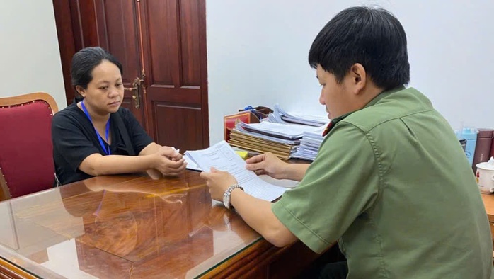 Khởi tố, cấm đi khỏi nơi cư trú đối với chủ Công ty TNHH MTV Gỗ Phương Nam- Ảnh 1. Khởi tố, cấm đi khỏi nơi cư trú đối với chủ Công ty TNHH MTV Gỗ Phương Nam- Ảnh 1.