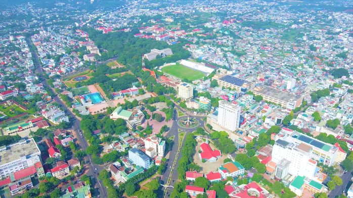 Để Buôn Ma Thuột xứng tầm: Nhiều điểm nghẽn cần tháo gỡ- Ảnh 7. Để Buôn Ma Thuột xứng tầm: Nhiều điểm nghẽn cần tháo gỡ- Ảnh 7.