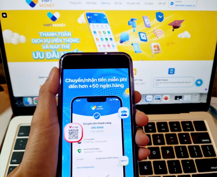 Gần 10 triệu tài khoản Mobile Money được mở sau hơn 3 năm thí điểm, chủ yếu ở vùng sâu, vùng xa, biên giới, hải đảo Ảnh: Lam Giang Gần 10 triệu tài khoản Mobile Money được mở sau hơn 3 năm thí điểm, chủ yếu ở vùng sâu, vùng xa, biên giới, hải đảo Ảnh: Lam Giang