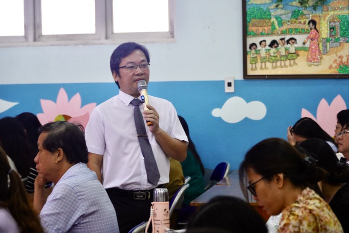 Hơn 100 cán bộ giáo dục tham dự bồi dưỡng “Kỹ năng ứng xử với báo chí-truyền thông”- Ảnh 1. Hơn 100 cán bộ giáo dục tham dự bồi dưỡng “Kỹ năng ứng xử với báo chí-truyền thông”- Ảnh 1.