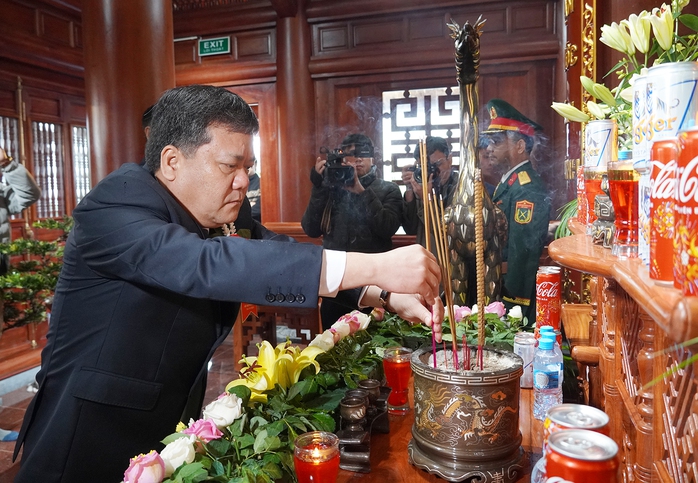 Khánh thành Nhà tưởng niệm Đại tướng Võ Nguyên Giáp- Ảnh 5. Khánh thành Nhà tưởng niệm Đại tướng Võ Nguyên Giáp- Ảnh 5.