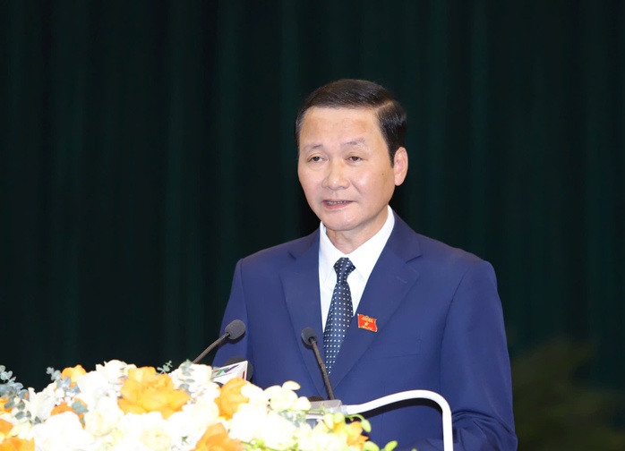 Chủ tịch tỉnh Thanh Hóa nói về đội bóng xứ Thanh: "Tỉnh còn nghèo, càng đá càng hay"- Ảnh 1. Chủ tịch tỉnh Thanh Hóa nói về đội bóng xứ Thanh: "Tỉnh còn nghèo, càng đá càng hay"- Ảnh 1.