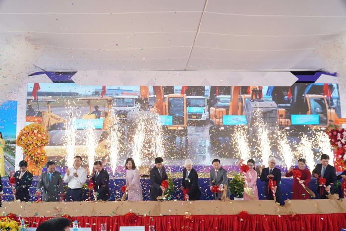 Động thổ tuyến cao tốc TP HCM - Thủ Dầu Một - Chơn Thành đoạn qua Bình Phước- Ảnh 6. Động thổ tuyến cao tốc TP HCM - Thủ Dầu Một - Chơn Thành đoạn qua Bình Phước- Ảnh 6.