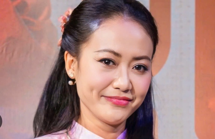 Vở “Dưới bóng giai nhân” bị hủy do Hồng Ánh gặp vấn đề về sức khỏe- Ảnh 1. Vở “Dưới bóng giai nhân” bị hủy do Hồng Ánh gặp vấn đề về sức khỏe- Ảnh 1.