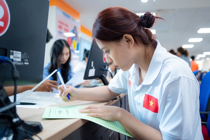 Kiến nghị chấm dứt tuyển sinh dễ dãi- Ảnh 1. Kiến nghị chấm dứt tuyển sinh dễ dãi- Ảnh 1.
