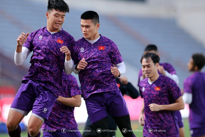 Tuyển Việt Nam thắng sít sao Indonesia, rộng cửa vào bán kết ASEAN Cup 2024- Ảnh 2. Tuyển Việt Nam thắng sít sao Indonesia, rộng cửa vào bán kết ASEAN Cup 2024- Ảnh 2.