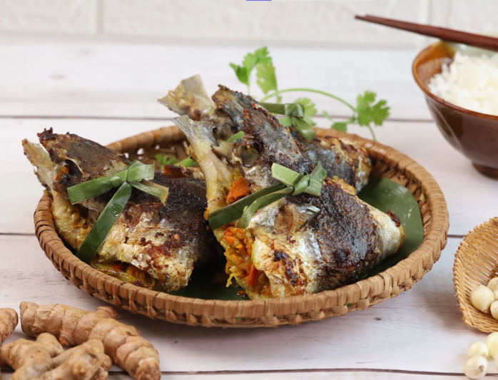 Nhớ mùa cá chuồn năm cũ...- Ảnh 1. Nhớ mùa cá chuồn năm cũ...- Ảnh 1.
