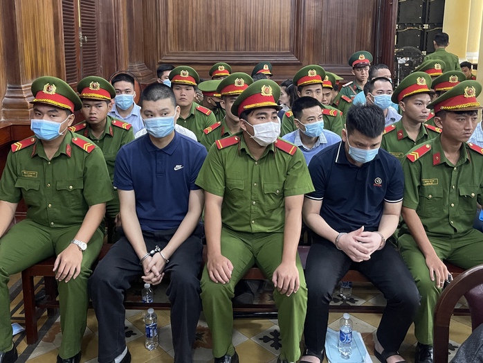 Các bị cáo tại tòa Các bị cáo tại tòa