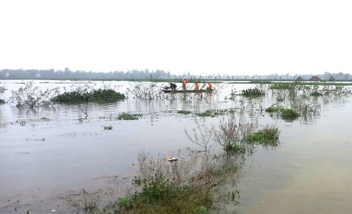 Đánh cá giữa đêm mưa lạnh, 2 mẹ con chết thương tâm- Ảnh 1. Đánh cá giữa đêm mưa lạnh, 2 mẹ con chết thương tâm- Ảnh 1.