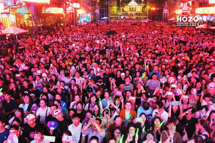 Hò Dô 2024 đón 200.000 lượt người tham gia- Ảnh 2. Hò Dô 2024 đón 200.000 lượt người tham gia- Ảnh 2.