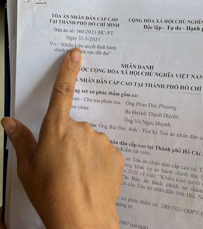 Cưỡng chế nhầm đất, UBND huyện bị đòi bồi thường hơn 8 tỉ đồng- Ảnh 3. Cưỡng chế nhầm đất, UBND huyện bị đòi bồi thường hơn 8 tỉ đồng- Ảnh 3.